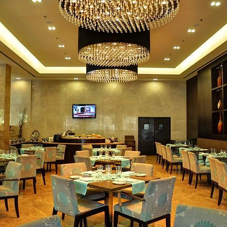Manasarovar - The Fern Hyderabad Exterior foto
