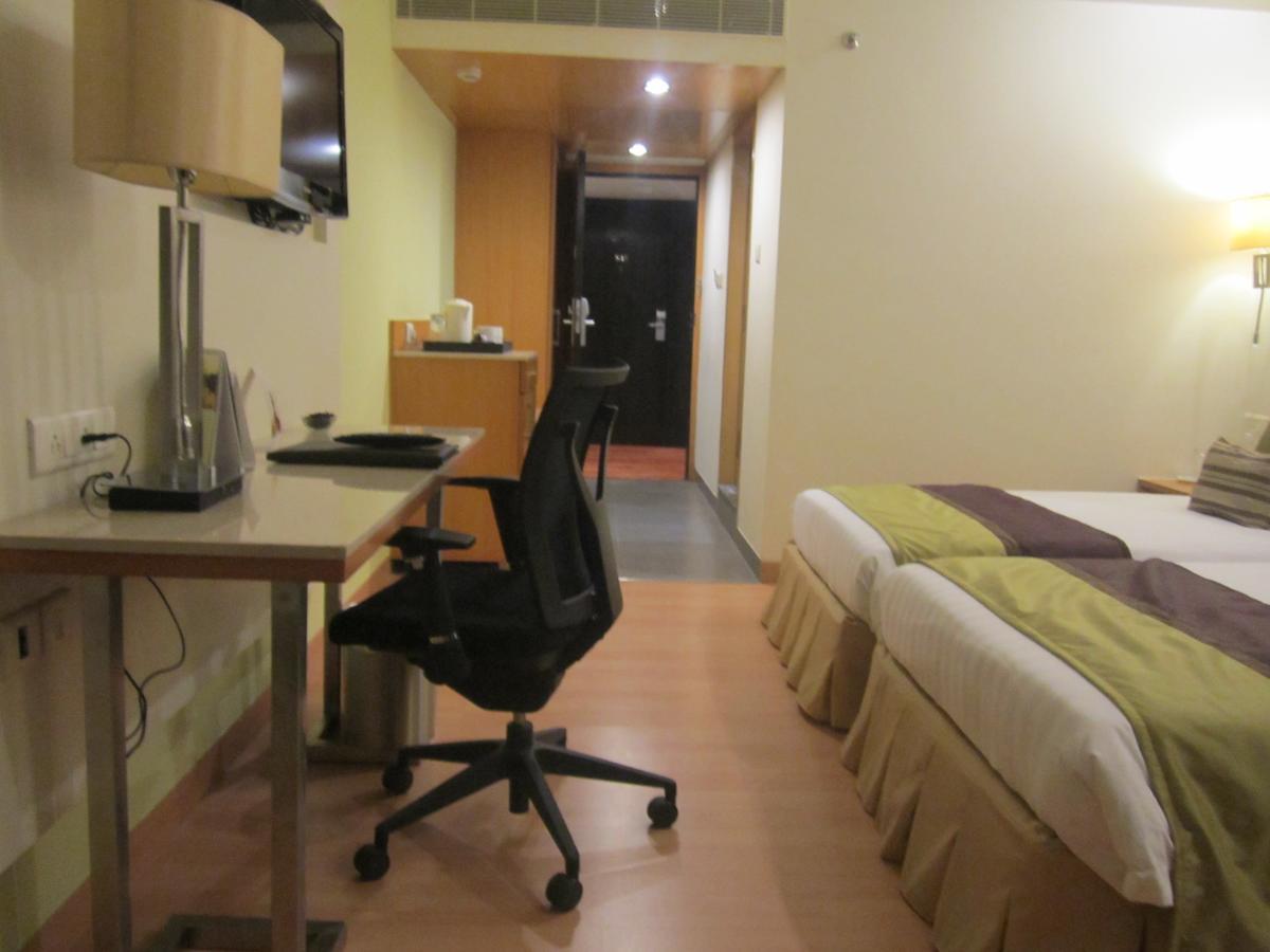 Manasarovar - The Fern Hyderabad Exterior foto